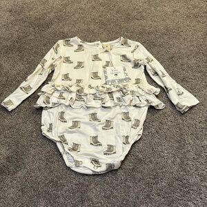 Kate Quinn Ice Skate Double Ruffle Bubble